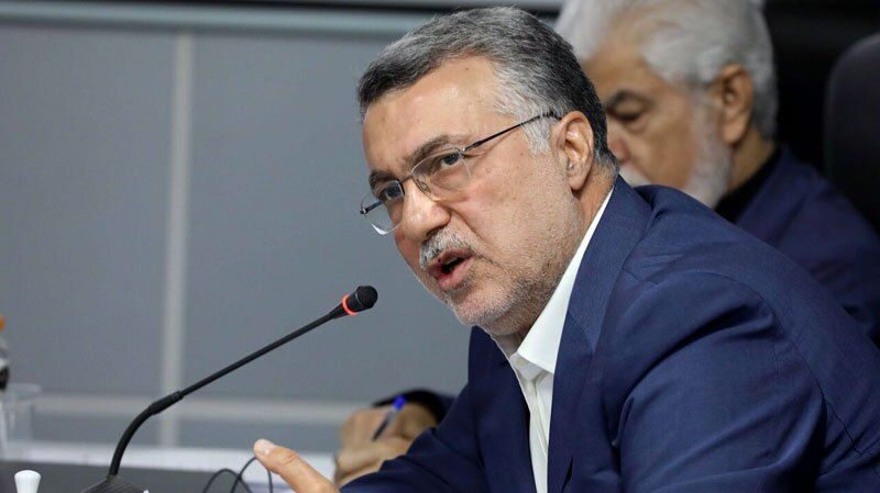 گرانی ۵ برابری داروهای وارداتی و بدهی سنگین بیمه&zwnj;ها به وزارت بهداشت؛ نگرانی نمایندگان از آینده سلامت مردم