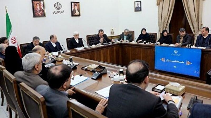  عارف: طرح پایداری قیمت کالا&zwnj;های اساسی تدوین می&zwnj;شود