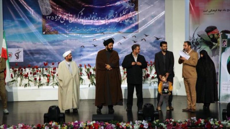  تجلیل از خانواده های بسیجیان با مشارکت موزه انقلاب اسلامی و دفاع مقدس 