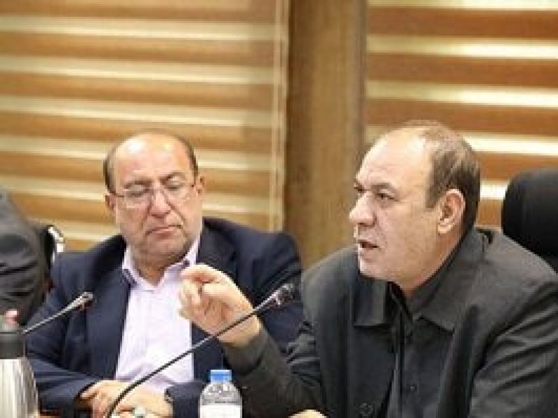  درخواست اقدام عاجل برای نوسازی مدارس فرسوده، ساماندهی بازار گوشت بهمن و تعیین&zwnj;تکلیف حریم راه آهن
