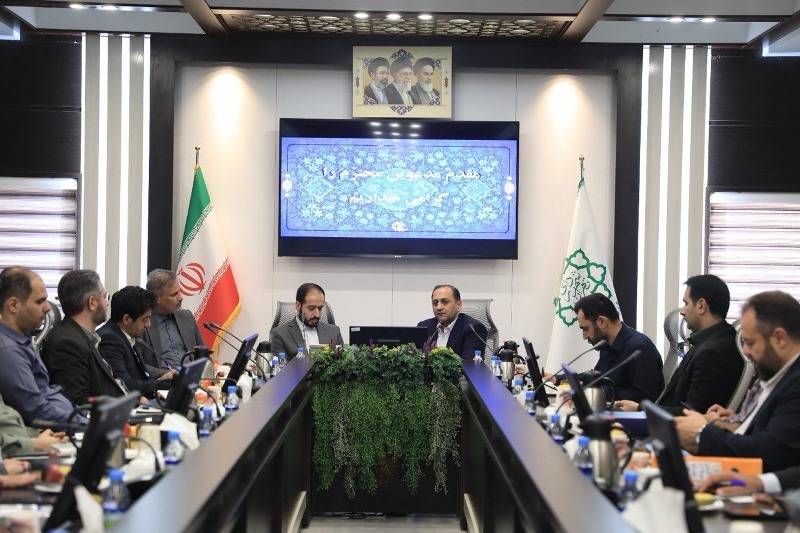 فعالیت قرارگاه&zwnj;های ۲۱گانه "ایران پیروز" در منطقه ۳ با محوریت محلات بررسی شد