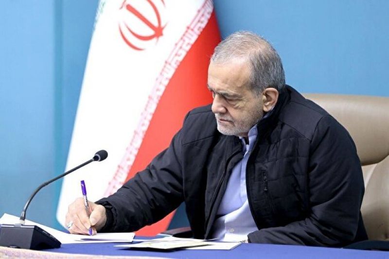  مردم ایران نشان دادند راه گذر از مشکلات، همبستگی ملی است