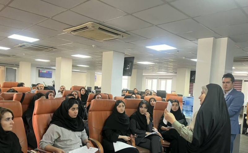 بیمه ایران؛ پای کار خدمت به زائران اربعین حسینی