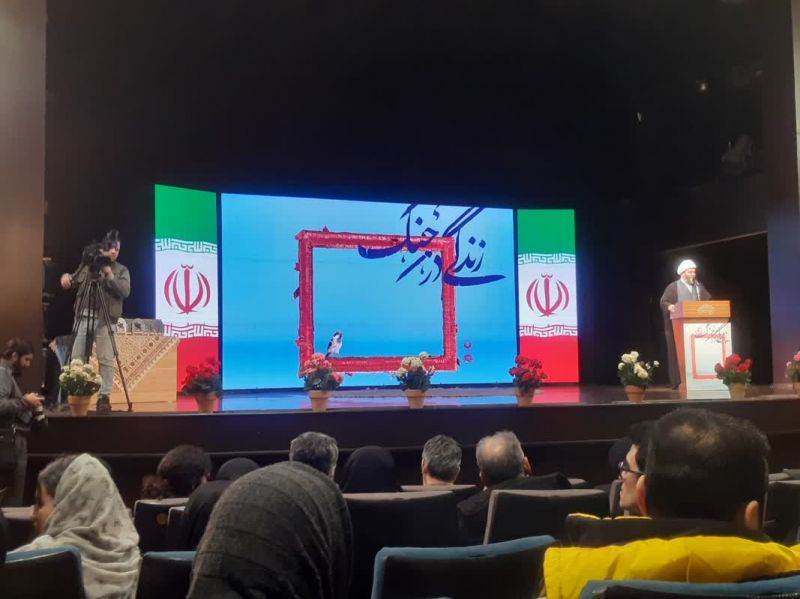آغاز جریان تازه&zwnj;ای در عکاسی پساجنگ؛ آیین افتتاحیه رویداد مستندنگاری &laquo;زندگی در جنگ&raquo; برگزار شد
