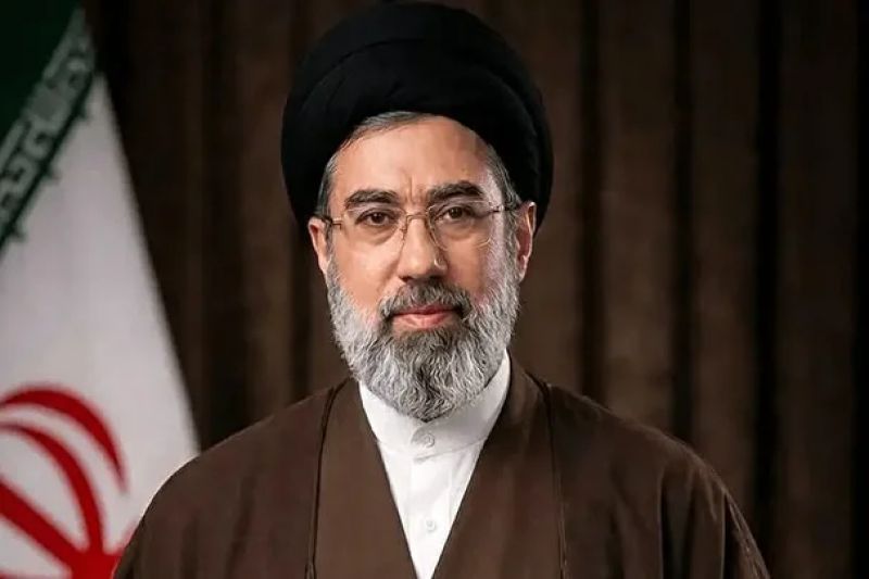  پیام رهبر معظم انقلاب در پی شهادت دریابان تنگسیری