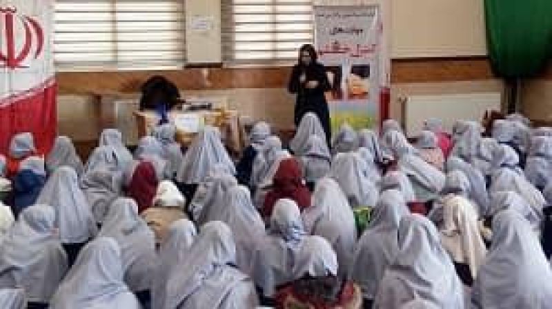 برگزاری آموزش مهارتهای کنترل خشم در مدرسه ابتدایی دخترانه حضرت زینب (س) وردآورد