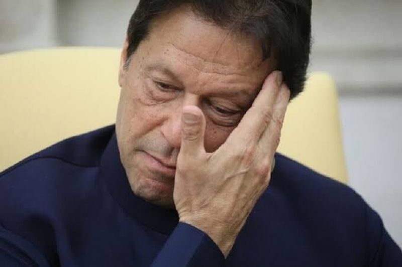 مجلس پاکستان به عمران&zwnj;خان رأی عدم اعتماد داد