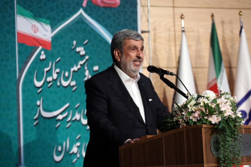 مشارکت خیرین در مدرسه سازی در هیچ شرایطی متوقف نمی شود