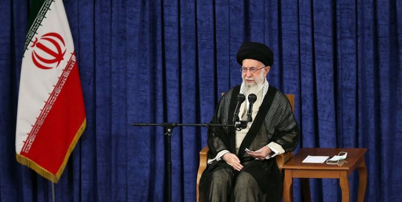 اغتشاشات خیابانی واکنشِ انفعالی دشمن در مقابل حرکتهای بزرگ ملت ایران است/راه علاج دشمنیها،ایستادگی است/حوادث جزئی حواس مسئولان راپرت نکند