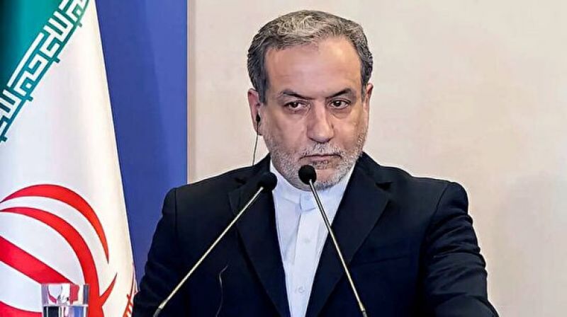  عراقچی: تفاهم با عمان به&zwnj;معنی بازگشایی تنگه هرمز نیست