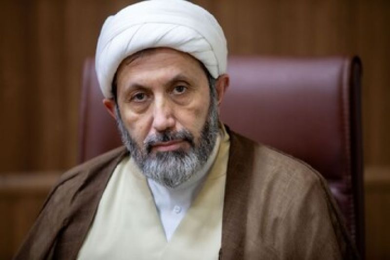 ایمانی&zwnj;پور: ترامپ با پرونده اپستین و حمله به پاپ، در حال فروپاشی است