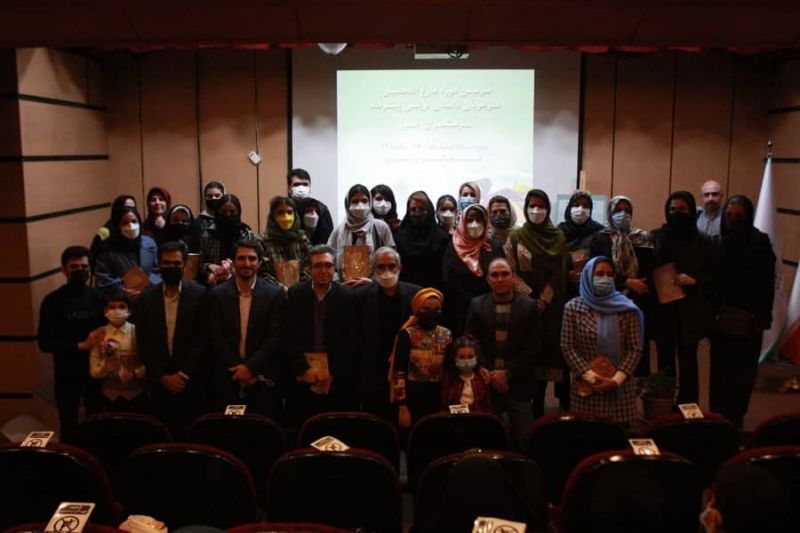 درخشنده: داستاننویسی، فرهنگسازی در جامعه است