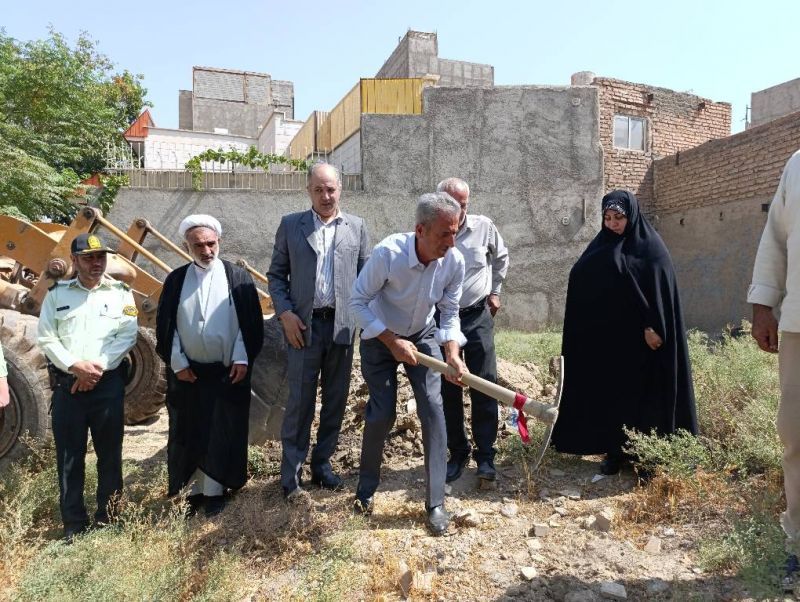 درمانگاه ۷ طبقه خیری در یافتآباد کلنگزنی شد