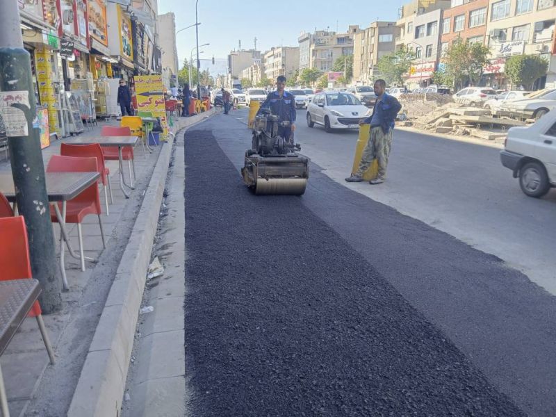 اجرای طرح تعریض مسیر غرب به شرق خیابان ستارخان